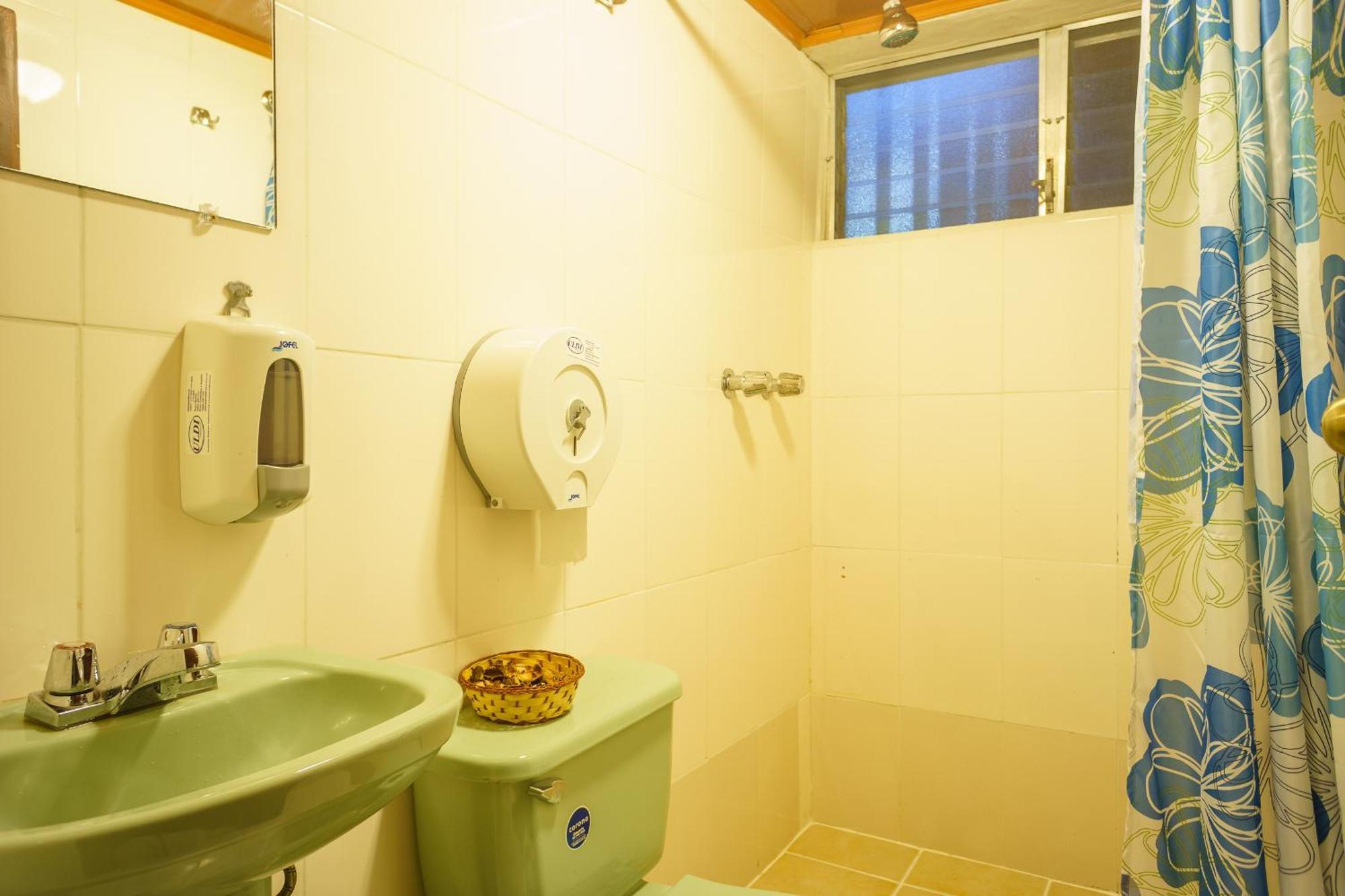 Hotel Central Бокете Номер фото